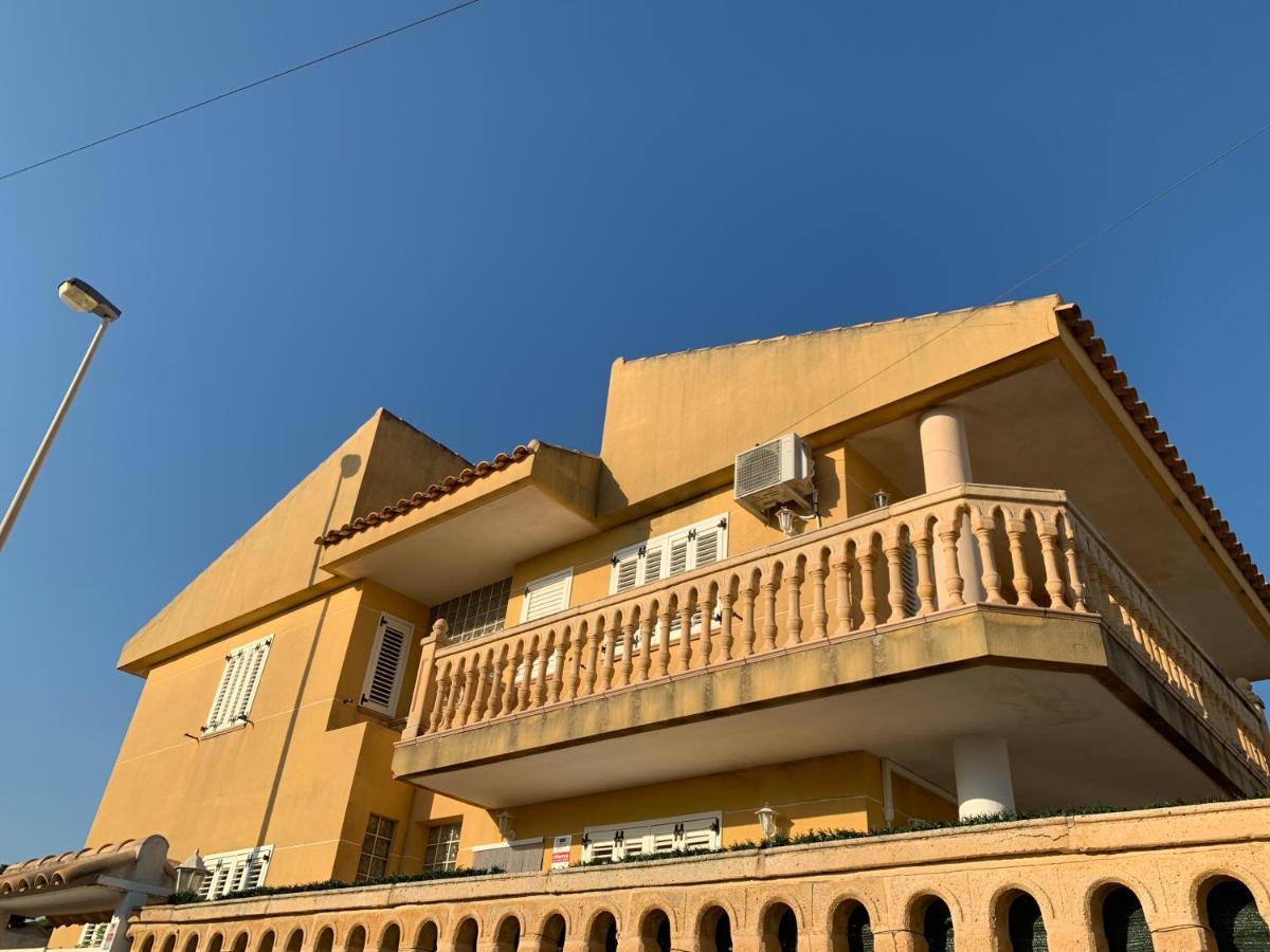 דירות קרטחנה Beach House By M&M מראה חיצוני תמונה