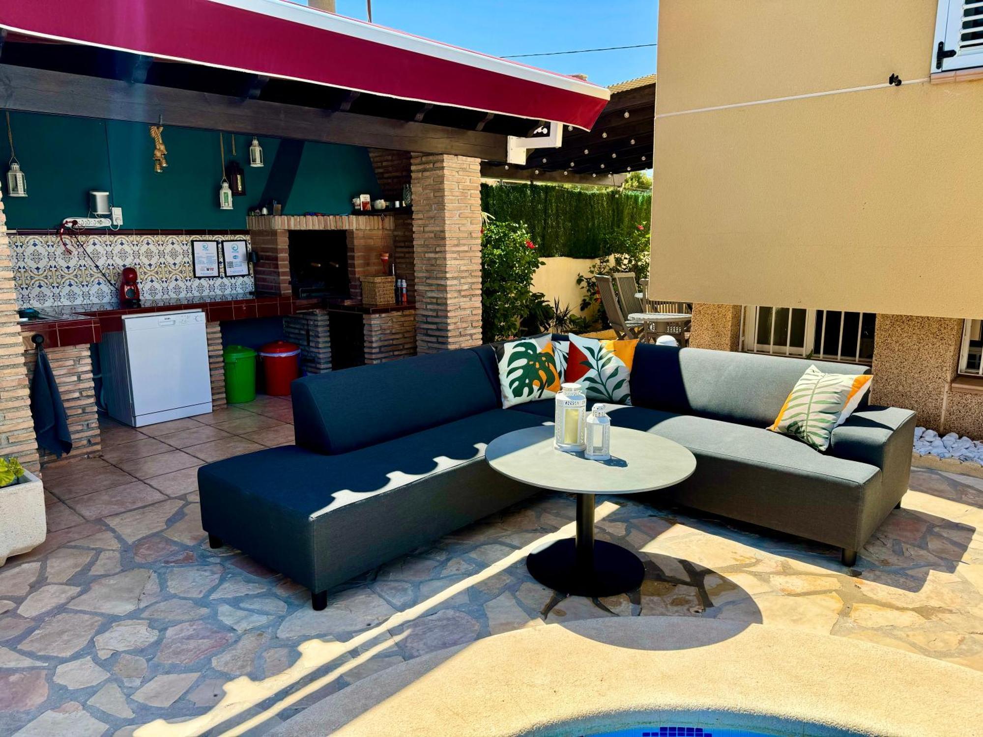 דירות קרטחנה Beach House By M&M מראה חיצוני תמונה